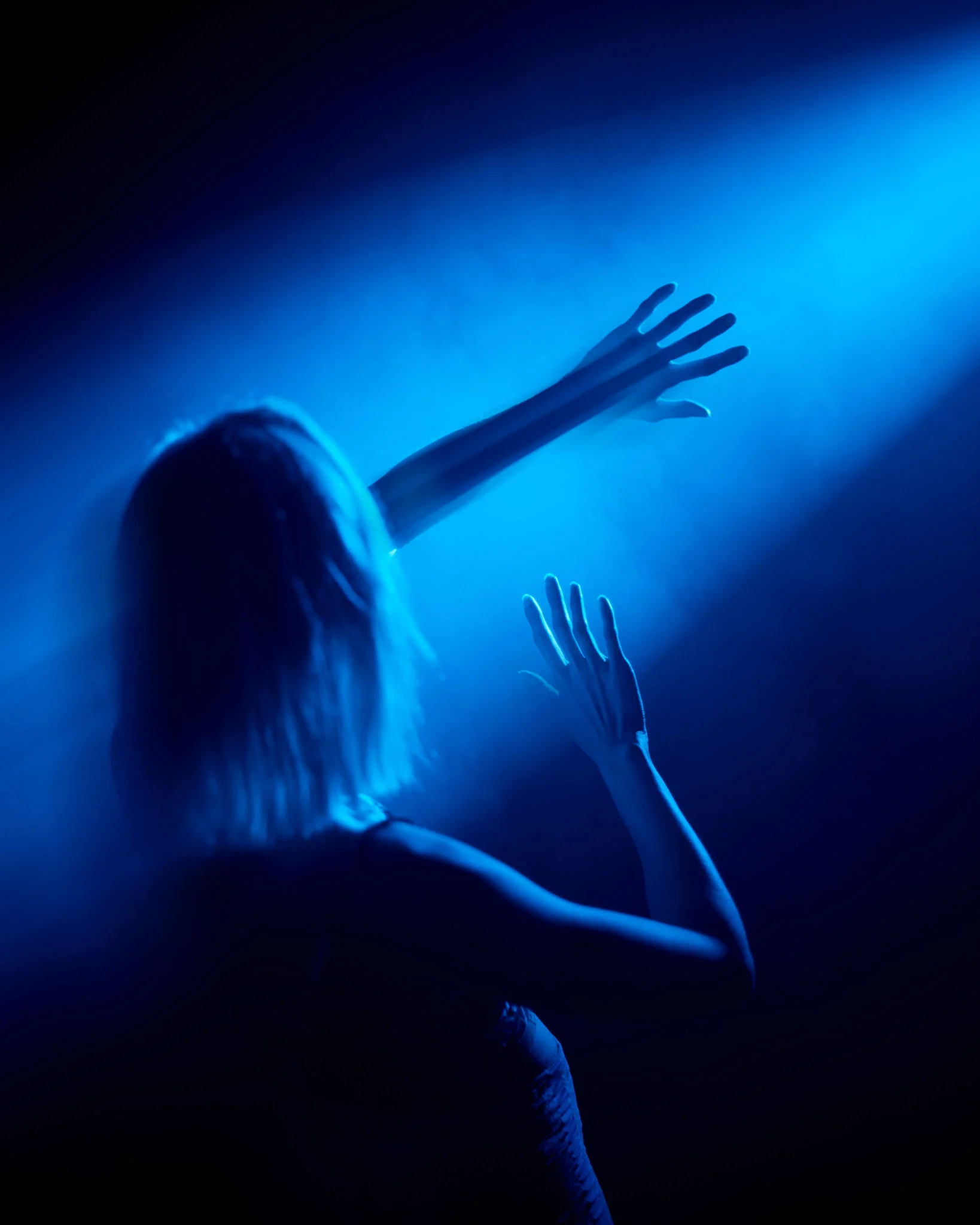 how-to-stop-blue-light-from-disturbing-your-sleep