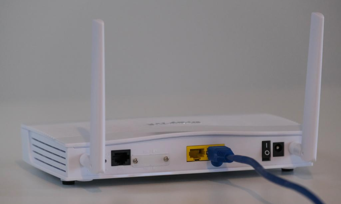 Is a Mesh System or Wi-Fi Extender Better?